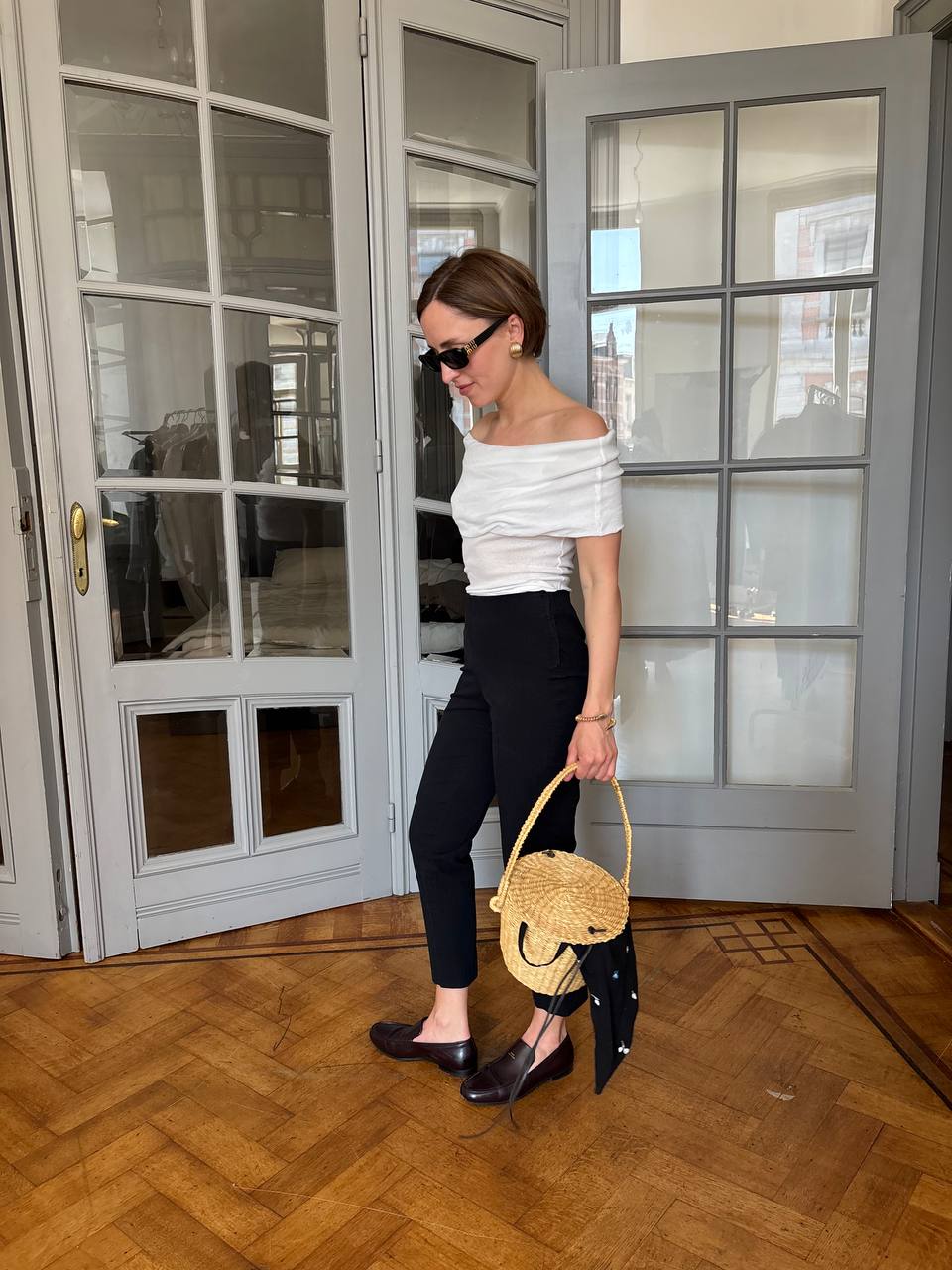 Anna — Wardrobe Styling, look 1